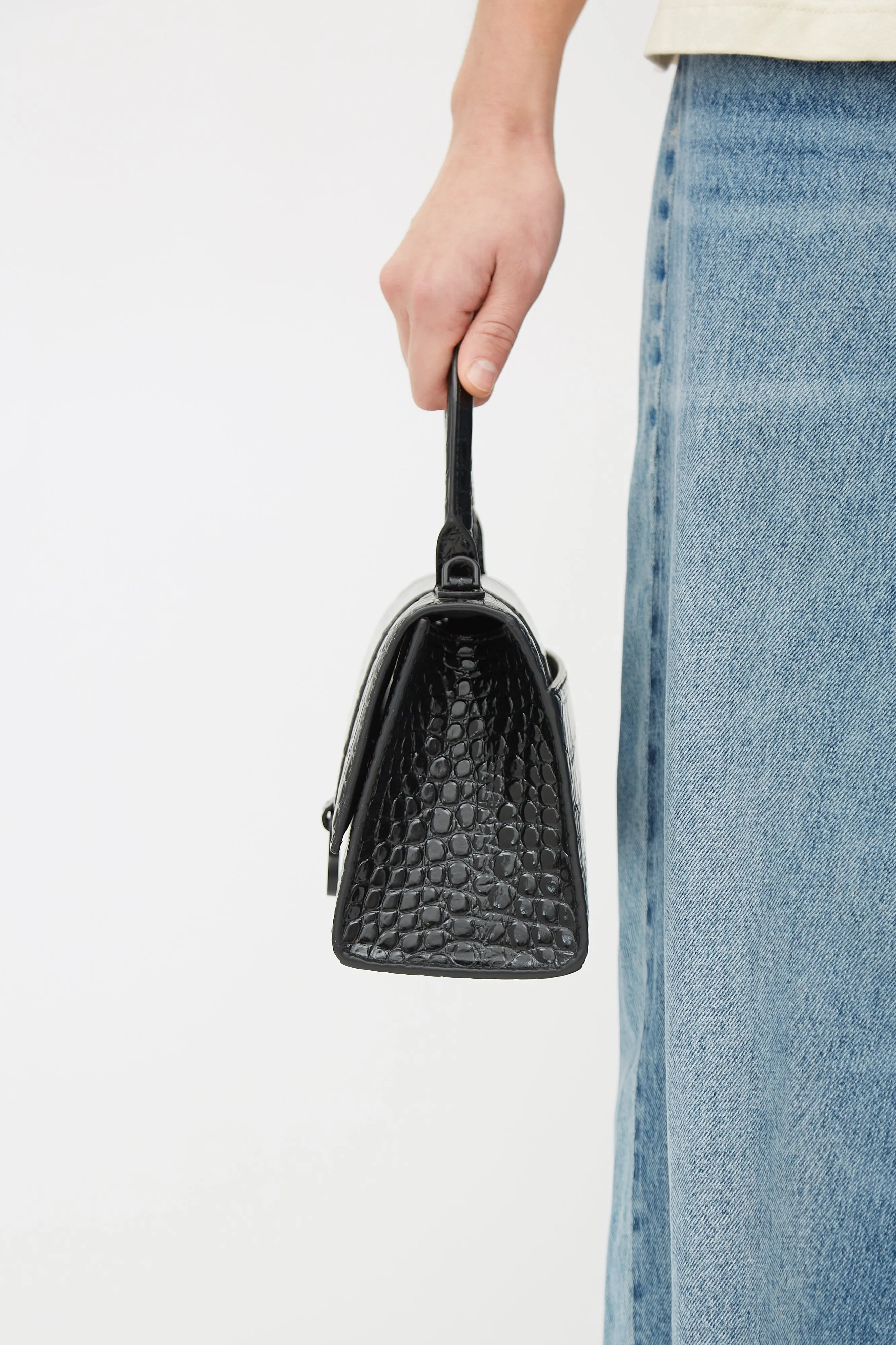 Black Hourglass Embossed Leather Bag