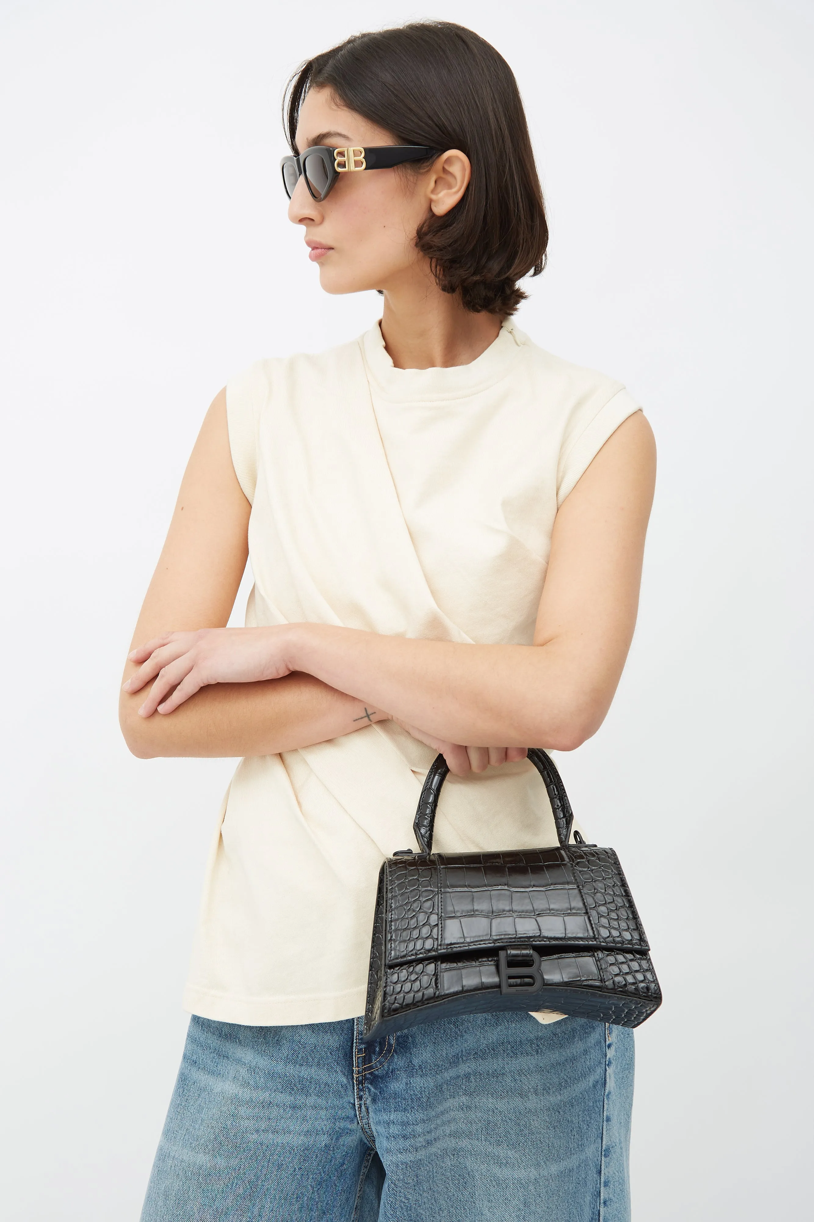 Black Hourglass Embossed Leather Bag