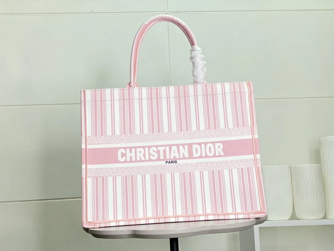 Designer Handbags DR 118