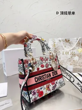 DR342 Medium Lady Dior / 9.5 x 8 x 4.5 inches
