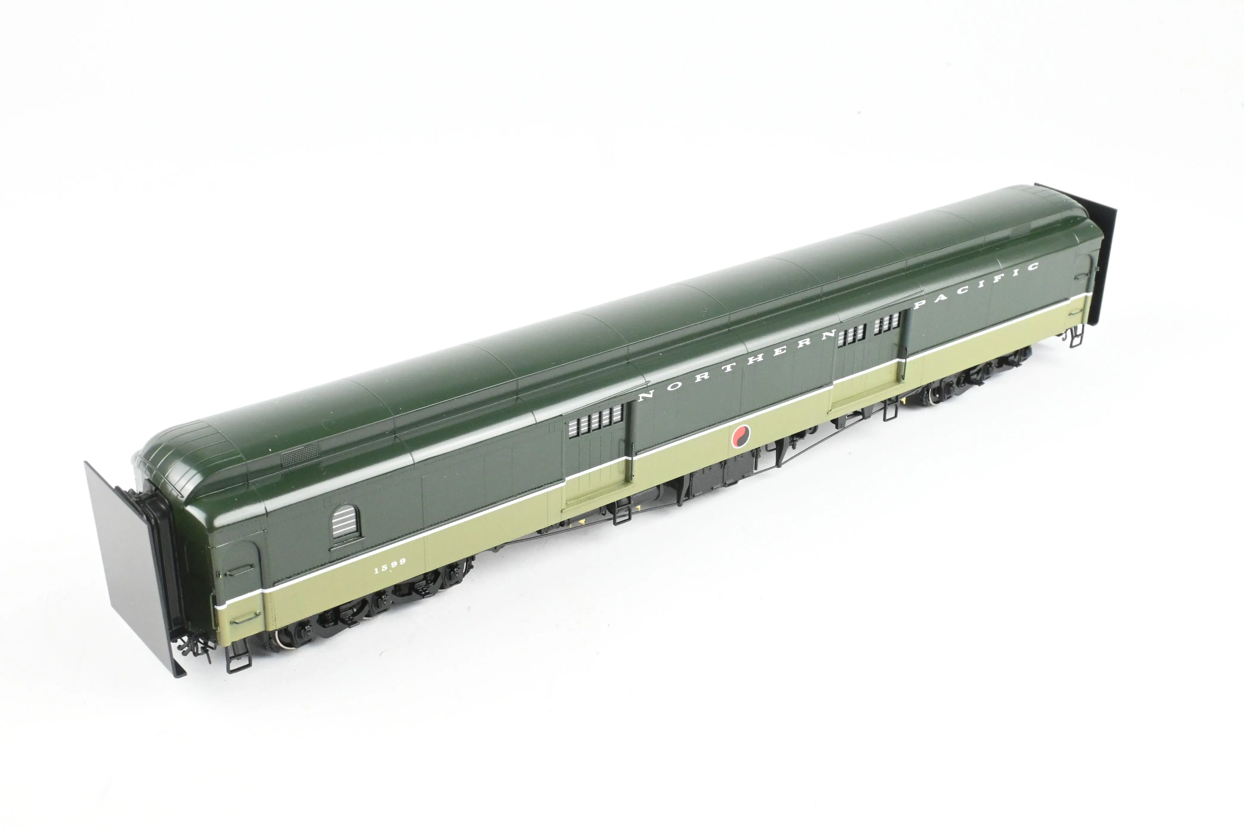 HO Brass W&R Enterprises NP - Northern Pacific Truss Rod Baggage Car Factory Painted "Loewy"  No. 1599