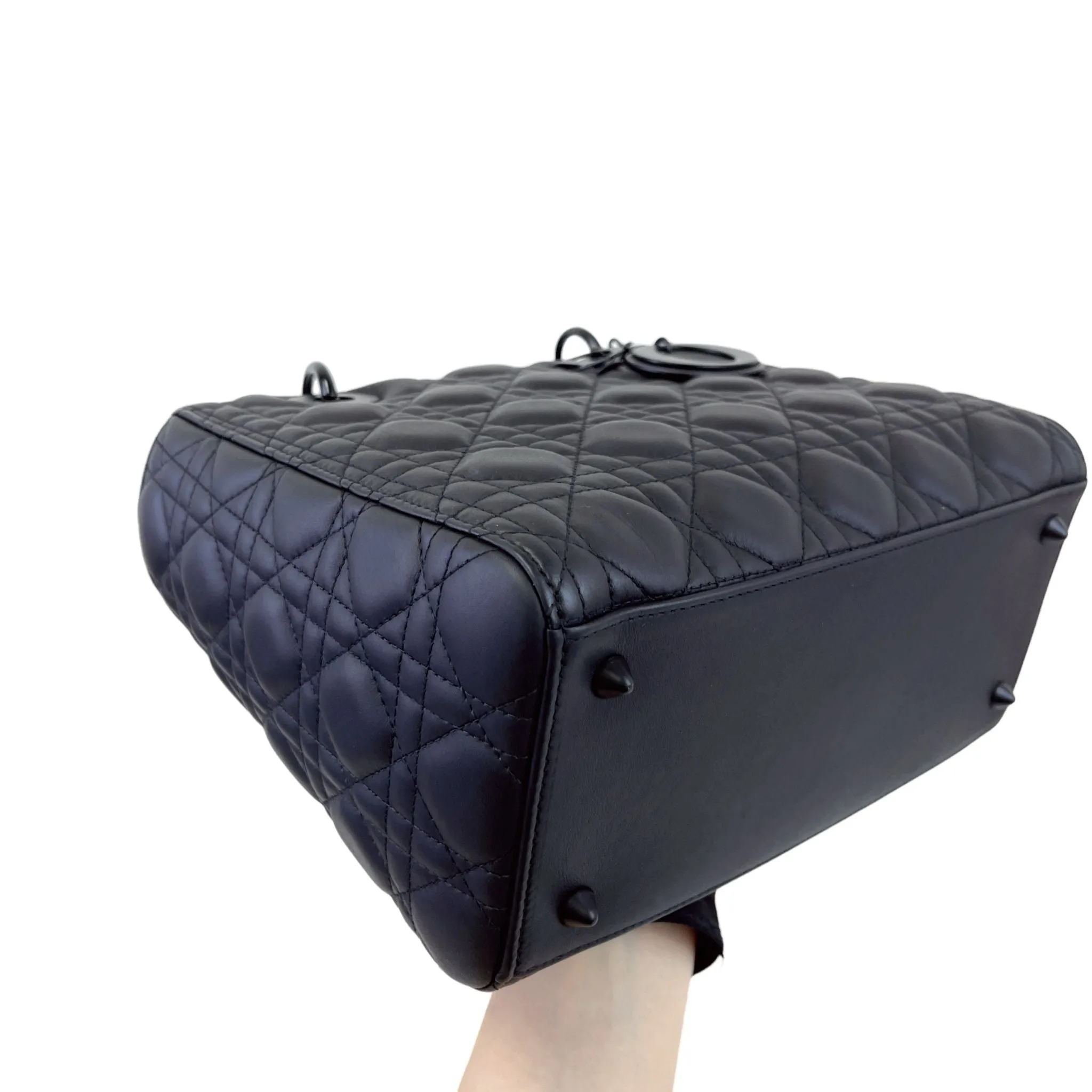 Lady Dior Medium Black Ultramatte