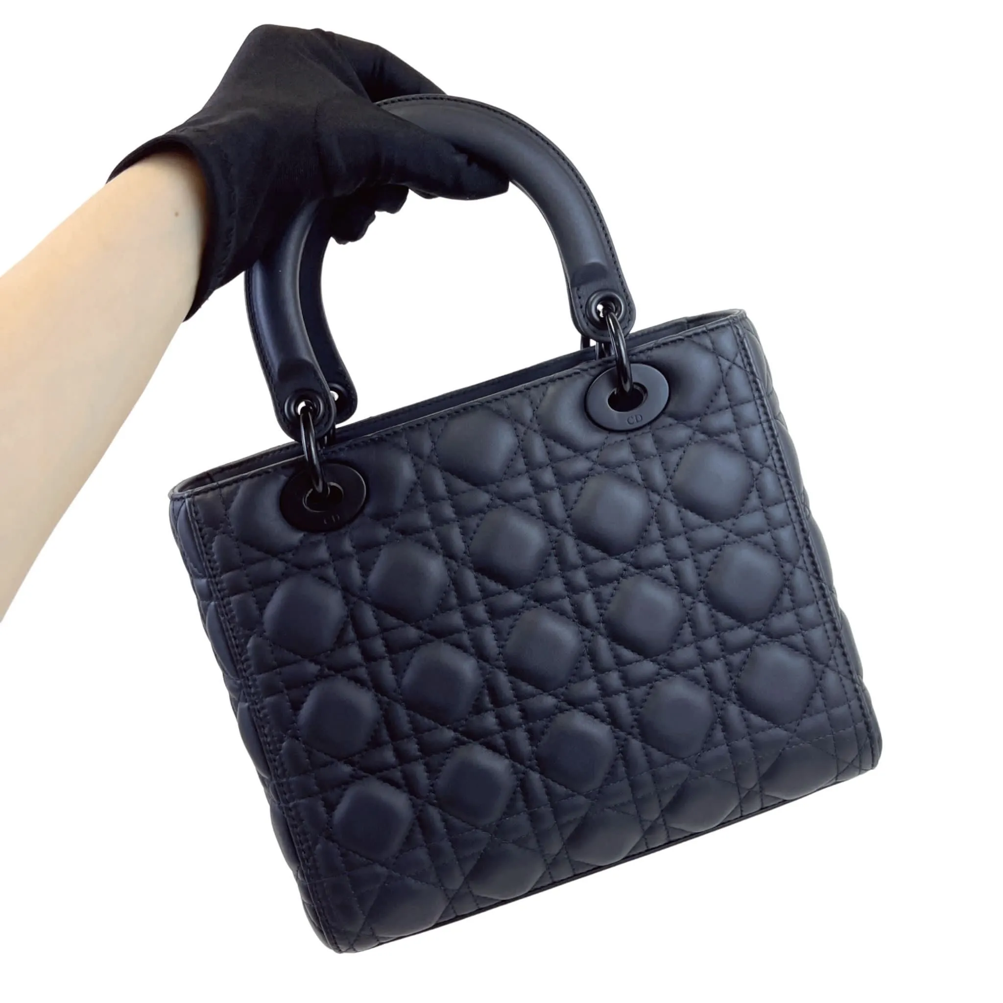 Lady Dior Medium Black Ultramatte