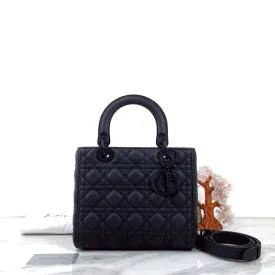 Lady Dior Medium Black Ultramatte