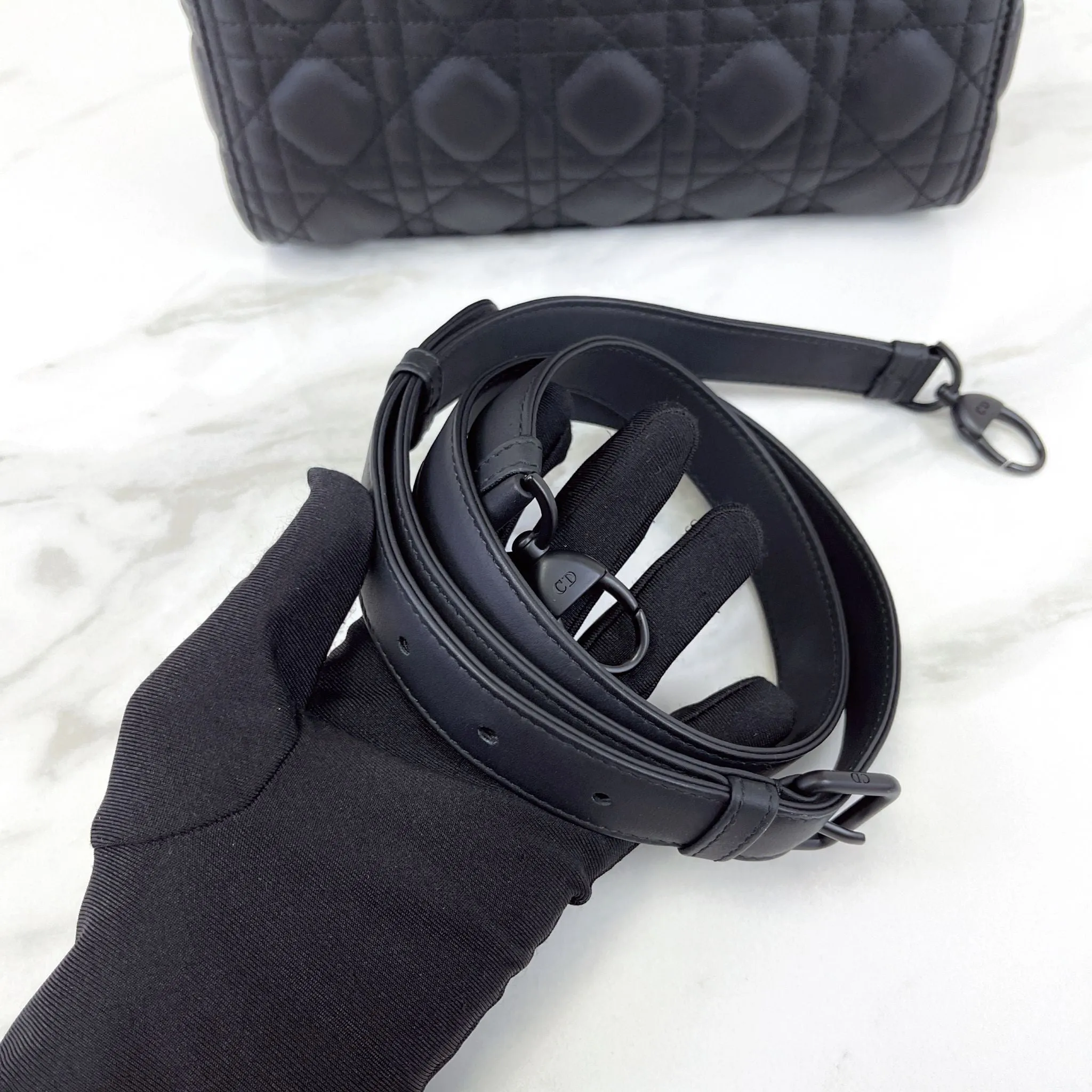 Lady Dior Medium Black Ultramatte