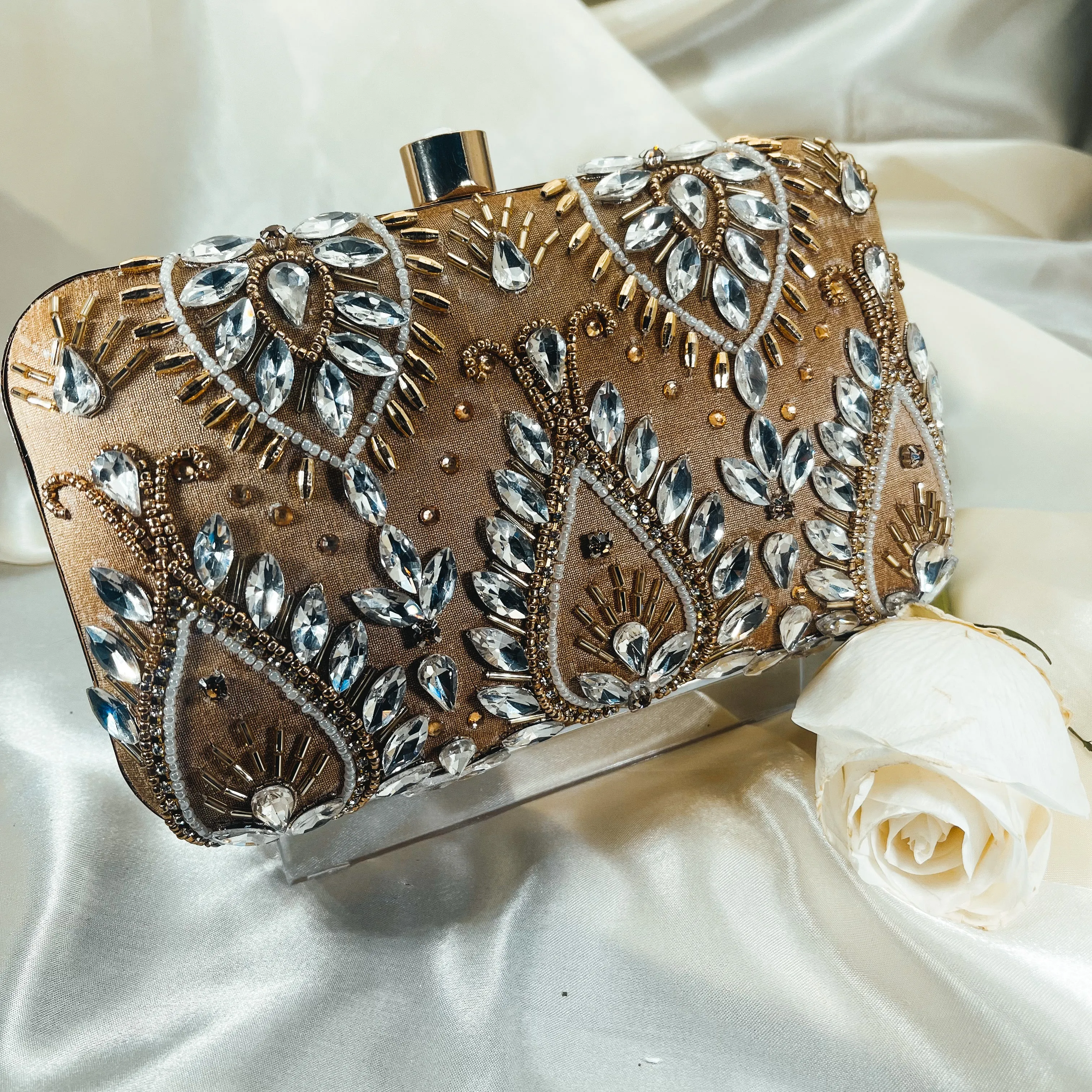 MAIRA Clutch (Gold)