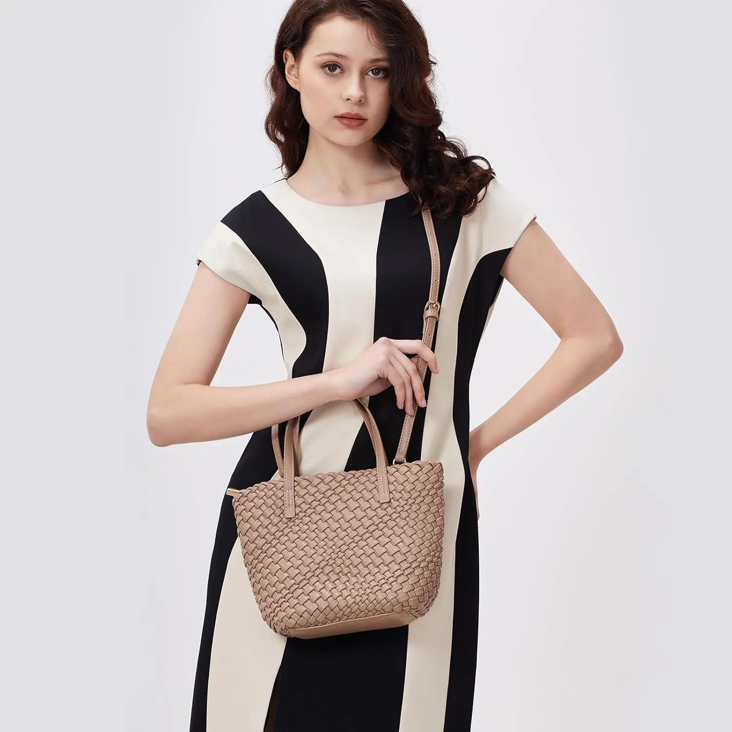 Woven Bags for Women Tote Hobo Shoulder Crossbody Bags PU Leather Handwoven Purse Summer Beach Travel Handbag